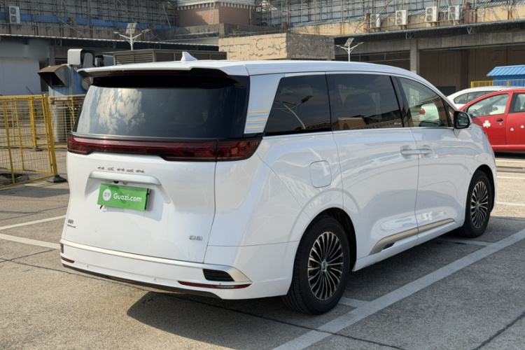 腾势D9 2022款 DM-i 970 四驱尊荣型车身外观6003