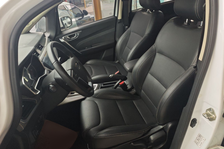 吉利汽车 远景X3 2017款 1.5L 自动尊贵型中控内饰19