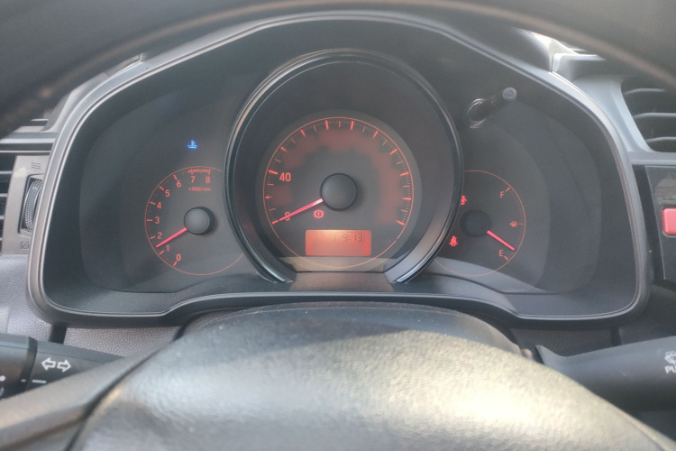 本田 飞度 2014款 1.5L LX 手动舒适型局部细节14