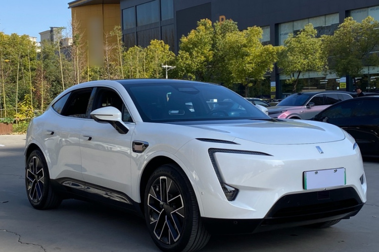 阿维塔11 2022款 长续航双电机奢享版 5座车身外观6004