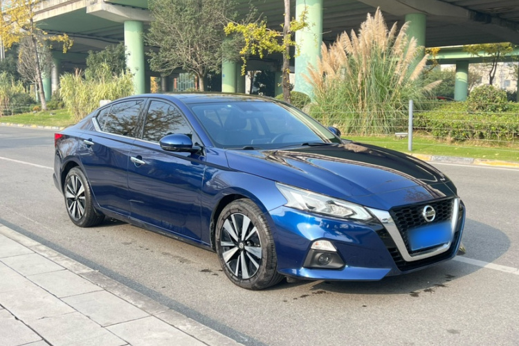 日产 天籁 2021款 2.0L XL 舒适版车身外观6007