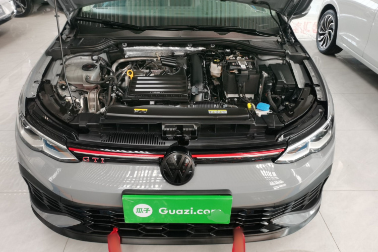 大众 高尔夫 2023款 改款 280TSI DSG Pro机舱底盘24