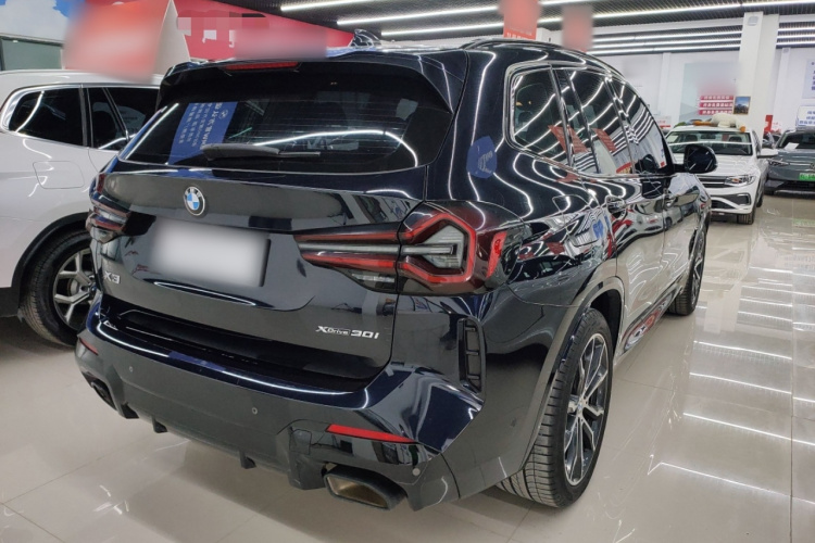 宝马X3 2023款 改款 xDrive30i 领先型 M曜夜套装车身外观7