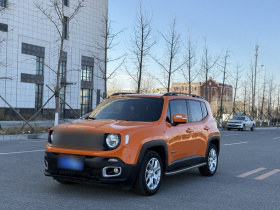 Jeep 自由侠 2018款 互联大屏版 180T 自动高能版