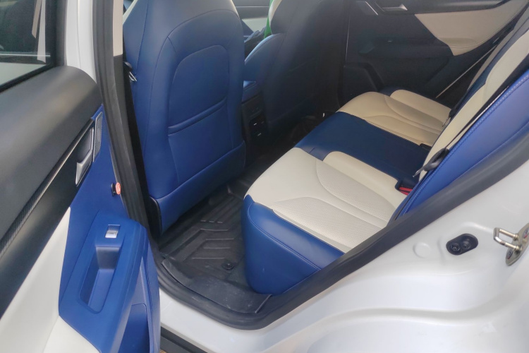 小鹏G3 2022款 G3i 520N+中控内饰21