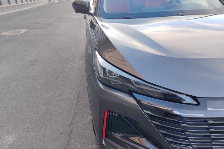 长安CS55PLUS 2022款 第二代 1.5T DCT尊贵型车身外观6007