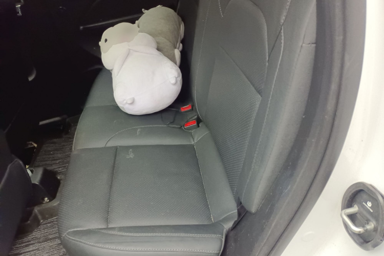 零跑汽车 零跑T03 2020款 400豪华版中控内饰21