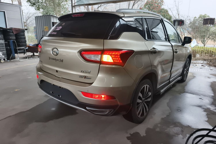 广汽传祺 传祺GS4 2015款 200T G-DCT豪华版车身外观6005