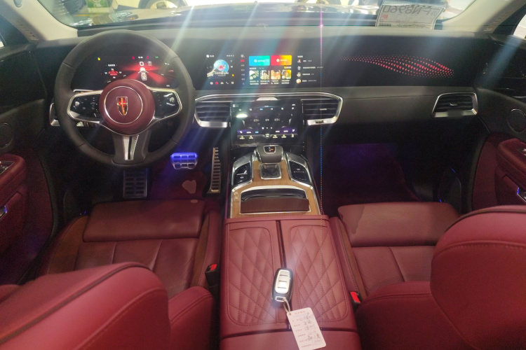 红旗E-HS9 2021款 460km 旗享版 六座中控内饰12