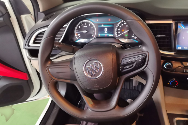 别克 英朗 2015款 15N 自动精英型中控内饰13