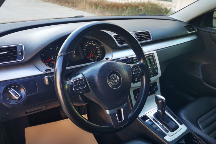 大众 迈腾 2013款 1.8TSI 领先型局部细节13