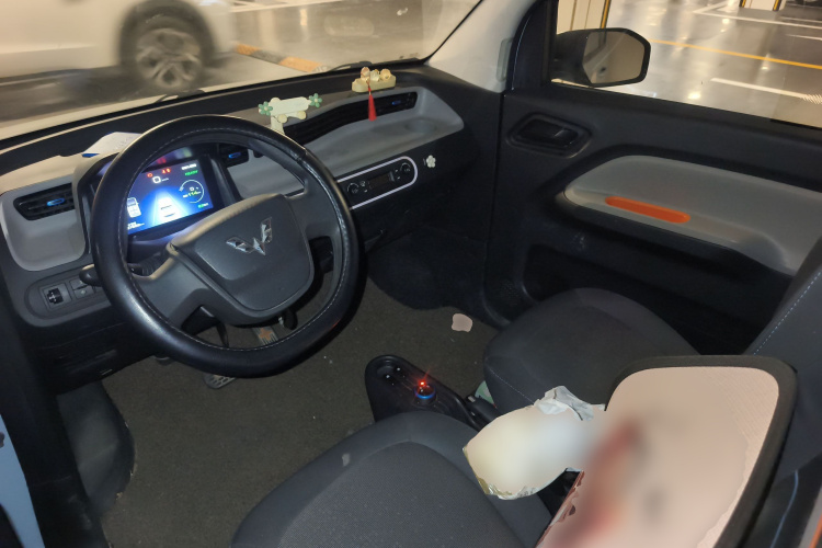 五菱汽车 宏光MINIEV 2021款 马卡龙时尚款 三元锂中控内饰12