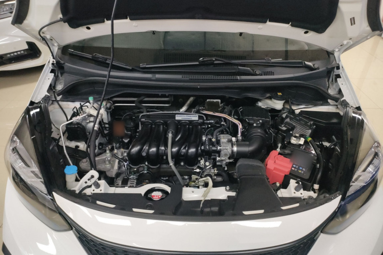 本田 飞度 2021款 1.5L CVT潮享版机舱底盘24