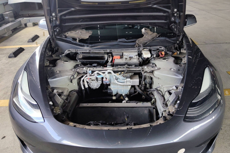 特斯拉 Model 3 2020款 改款 标准续航后驱升级版局部细节24