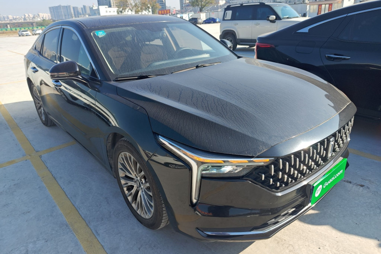 奔腾B70 2021款 1.5T 自动乐享型车身外观3