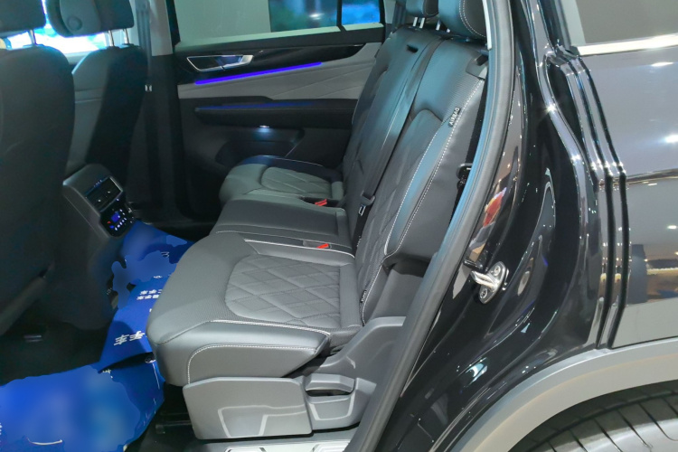 大众 途昂 2024款 380TSI 四驱龙祥版中控内饰21