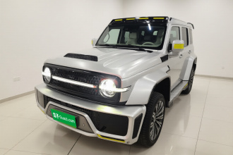 超境汽车 共创坦克300 2021款 2.0T 赛博坦克