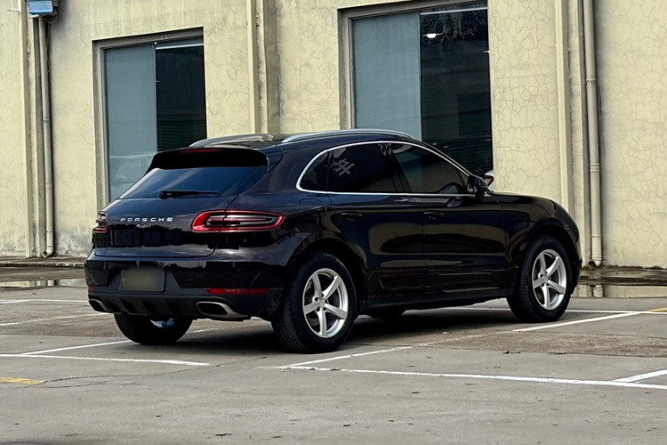 保时捷 2017款  Macan 2.0T车身外观6006