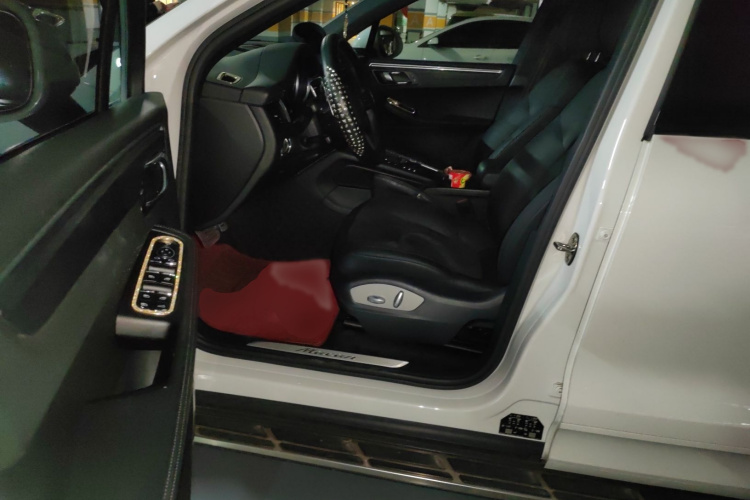 保时捷 2016款 Macan 2.0T中控内饰7003