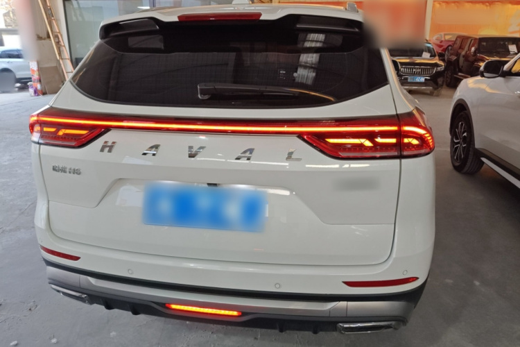 哈弗H6 2023款 国潮版 1.5T 自动都市版车身外观6