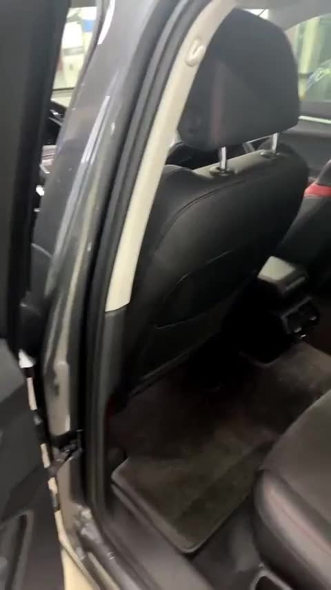 奥迪Q3 2021款 40 TFSI 时尚动感型讲解1