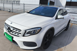 奔驰GLA 2019款 GLA 200 时尚型