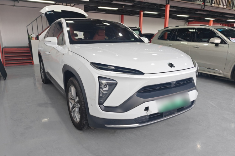 蔚来EC6 2020款 440KM 性能版车身外观3