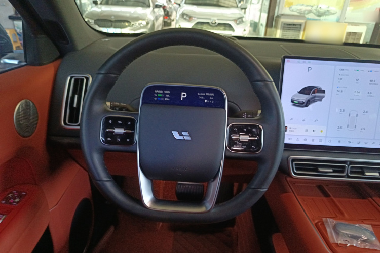 理想汽车 理想L6 2024款 Max中控内饰13