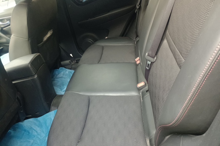 日产 逍客 2017款 2.0L CVT智享版 国V中控内饰21