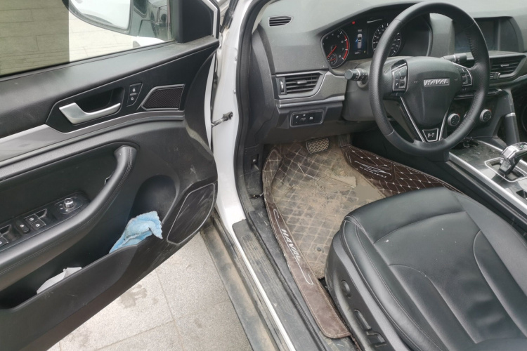 哈弗H6 2019款 运动版 1.5T 自动两驱精英型 国VI中控内饰20