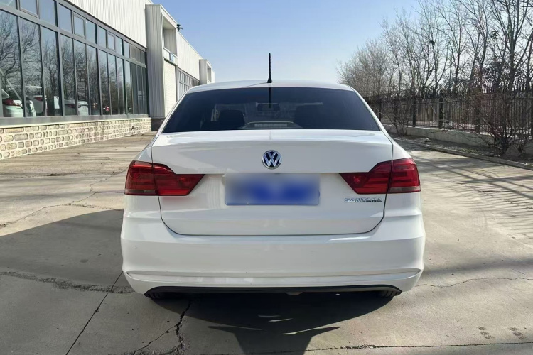 大众 桑塔纳 2021款 1.5L 自动风尚版车身外观6010