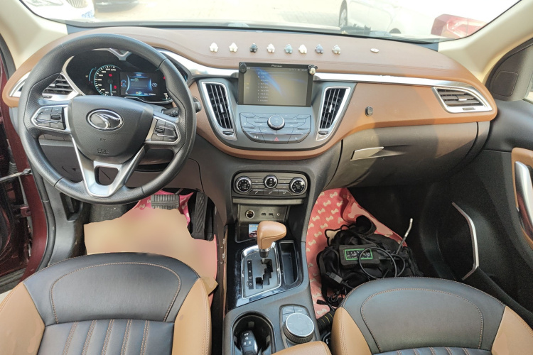 东南DX7 2017款 1.5T 自动荣耀版中控内饰7002
