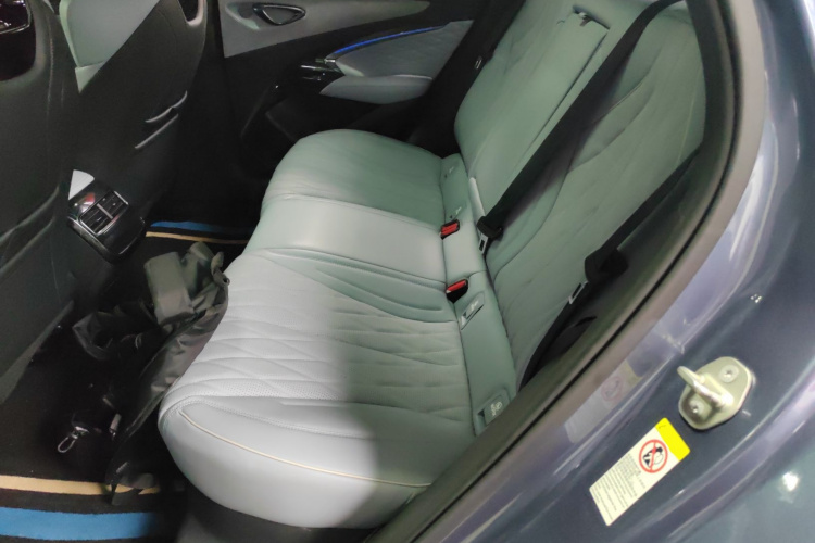 比亚迪 海豹 2022款 700km 长续航后驱版中控内饰21