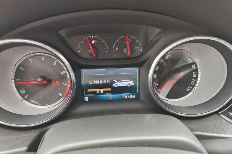别克 君威 2019款 20T 精英型 国VI局部细节14