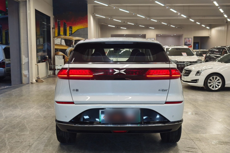 小鹏G3 2021款 G3i 460N车身外观6001