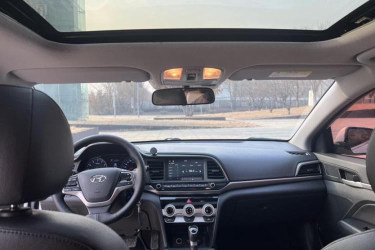 现代 领动 2020款 1.5L CVT智炫·精英型中控内饰7003