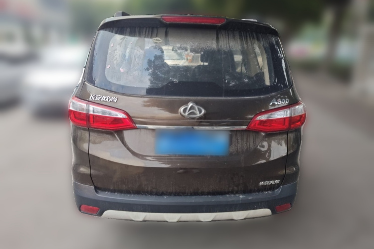 长安欧尚A800 2017款 1.6L 手动标准型车身外观6