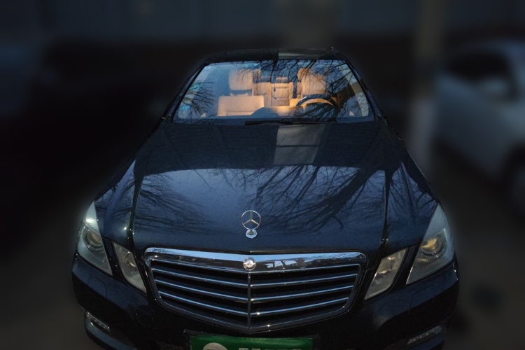 奔驰E级(进口) 2009款 E 300 时尚型车身外观2