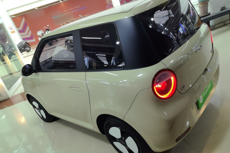 长安启源 长安Lumin 2022款 210km 香甜款车身外观4