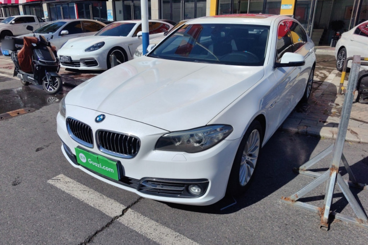 宝马5系 2017款 525Li 豪华设计套装车身外观1