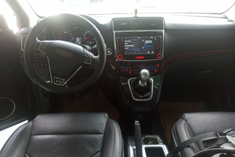 哈弗H6 2014款 运动版 1.5T 手动两驱精英型中控内饰12