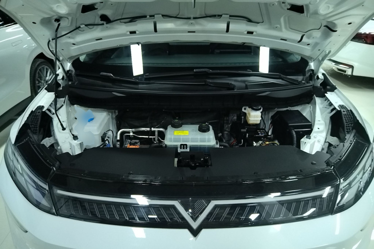 启辰VX6 2025款 大平层 520 Pro机舱底盘24