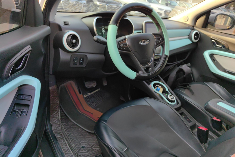 奇瑞 小蚂蚁 2021款 20万蚁粉款 元气版 三元锂 301km中控内饰20