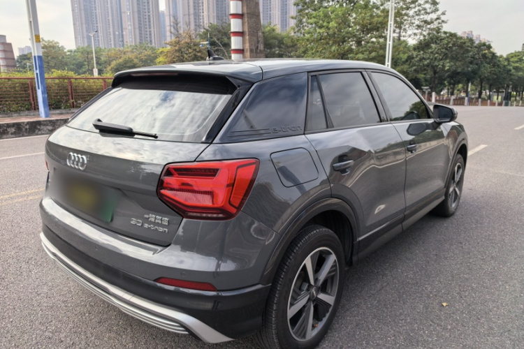 奥迪Q2L e-tron 2019款 Q2L e-tron 纯电智酷型车身外观6002