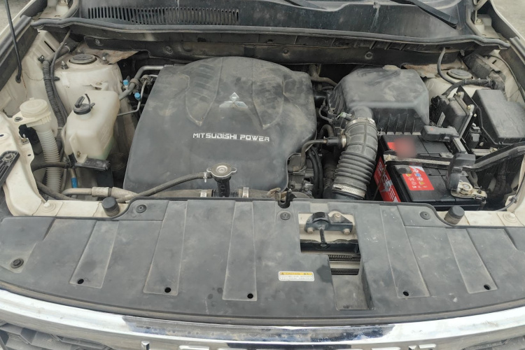 猎豹汽车 猎豹CS10 2017款 2.0T 自动都市型机舱底盘24