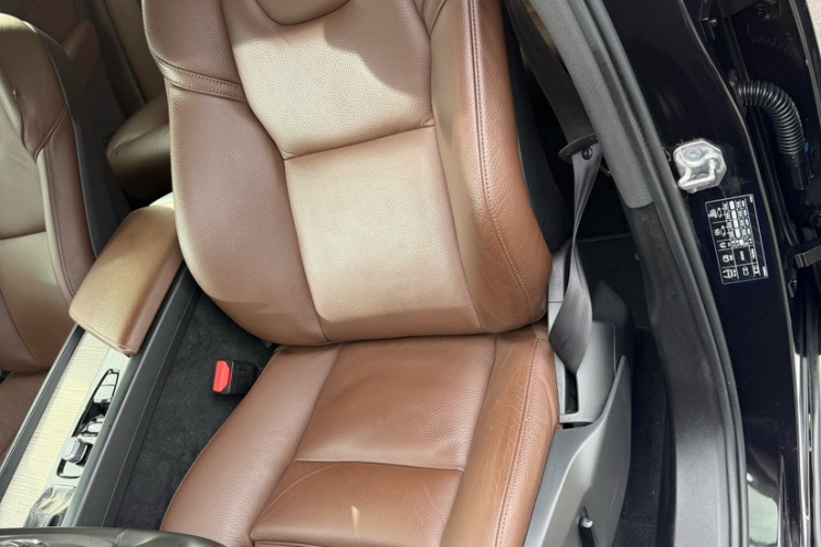 沃尔沃XC60 2020款 T5 四驱智远豪华版中控内饰7010