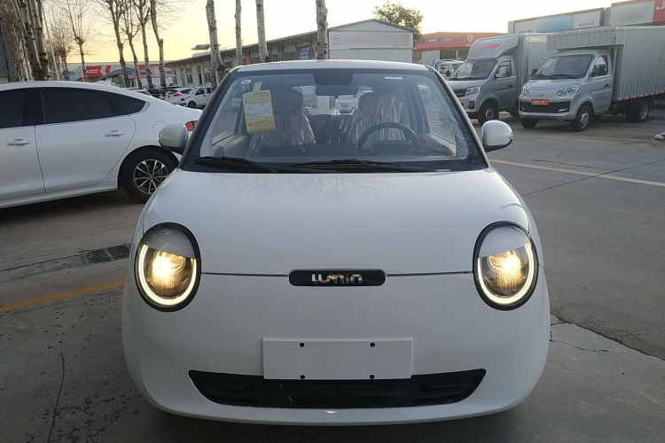 长安启源 长安Lumin 2024款 130km 清悦款车身外观2