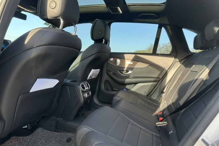 奔驰GLC 2020款 改款 GLC 300 L 4MATIC 豪华型中控内饰7010