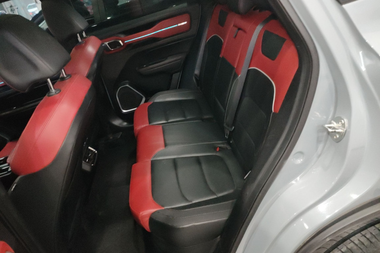 吉利汽车 吉利icon 2020款 1.5TD i9 BSG中控内饰21