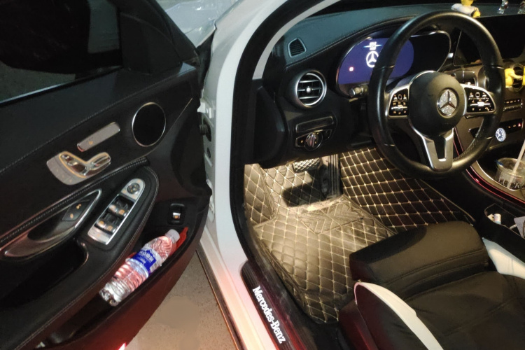 奔驰C级 2020款 改款 C 260 L中控内饰7003